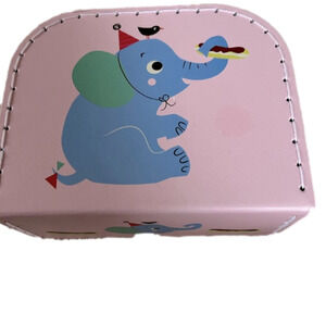 Nwot Adorable, Magpie mini 🐘 suitcase 4 your little one’s dearest treasures